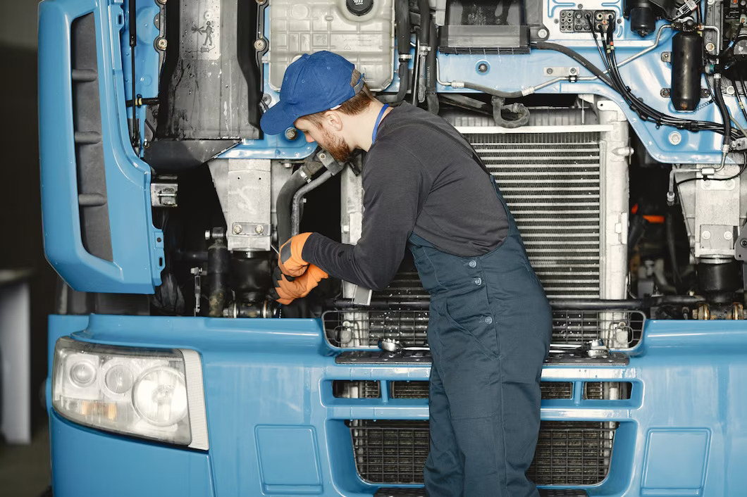 Mobile-truck-repairs